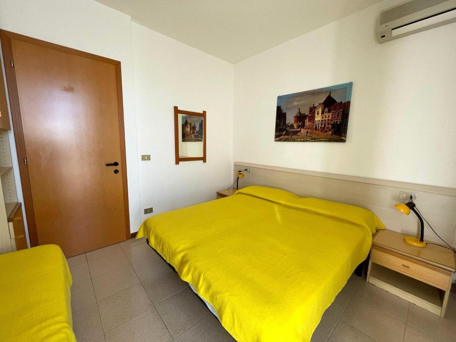 Villaggio Luna Swimmingpool- Agenzia Cocal Caorle Exteriör bild