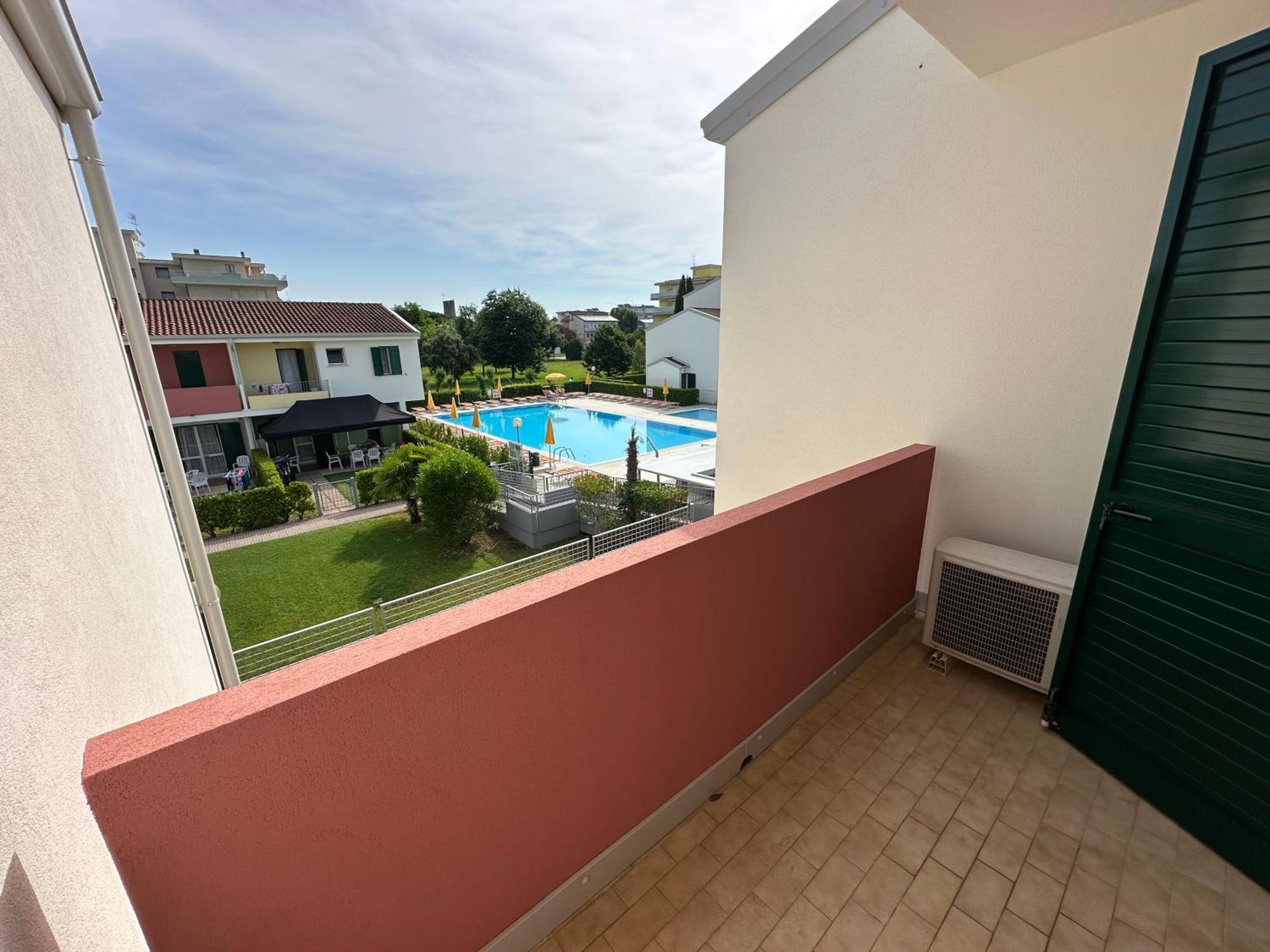 Villaggio Luna Swimmingpool- Agenzia Cocal Caorle Exteriör bild